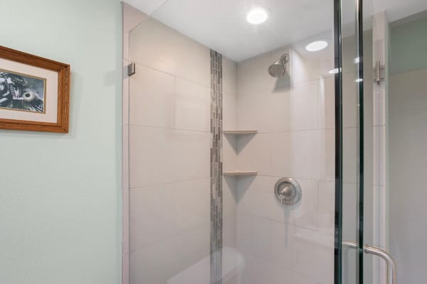 Bathroom with walk-in shower at the living and bedroom.