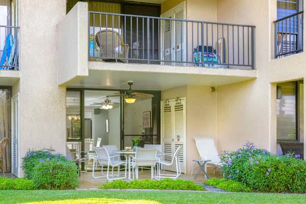 Relax at your own private lanai!