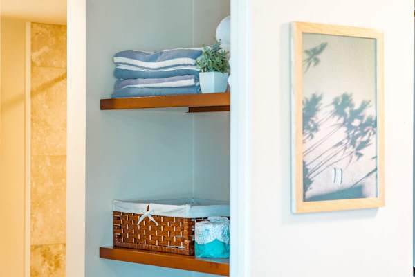 Towels are on the cabinet