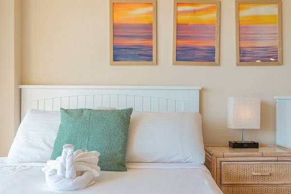 Bedroom details