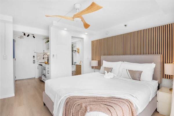 Have a restful night's sleep on your comfortable king-size bed.