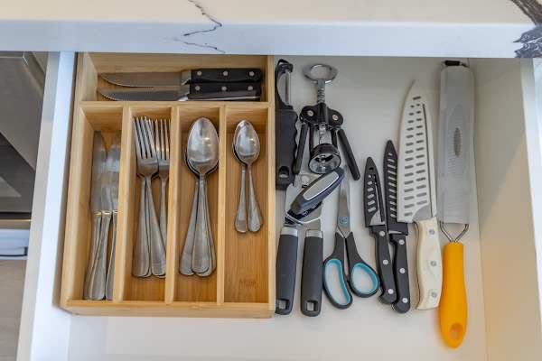 Kitchen utensils provided.