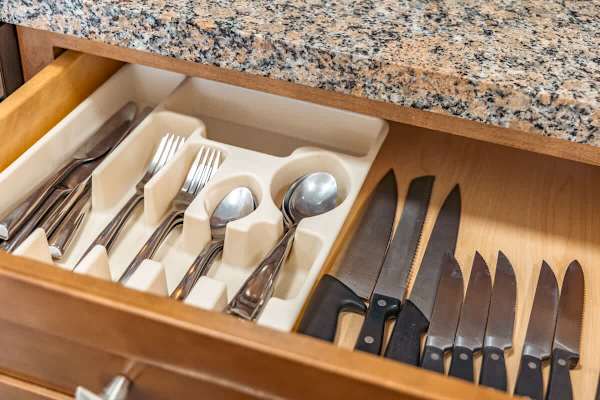 Kitchen utensils