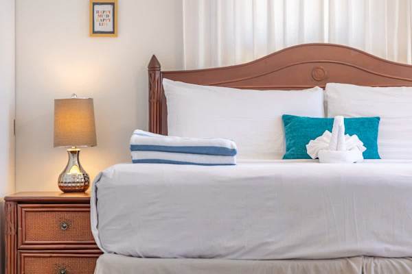 King-size bed for a comfortable sleep.
