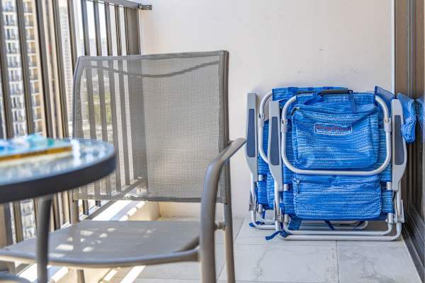 We also provide 2 beach chairs.