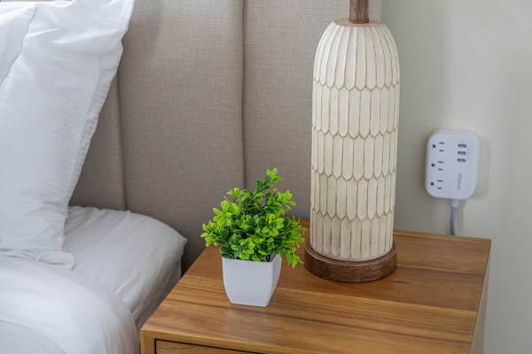 Bedroom decorative details