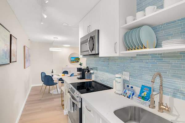 Your fully equipped kitchen is perfect for your culinary needs.