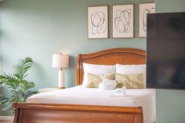 Bedroom detail