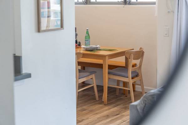 Dining area, with table and 4 chairs.