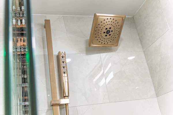Rain can shower head.