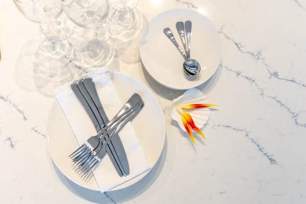 Dining area details