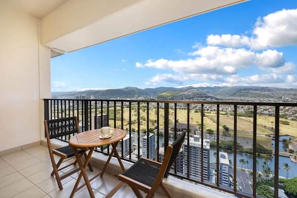 Relax from the balcony while enjoying the views of the mountain