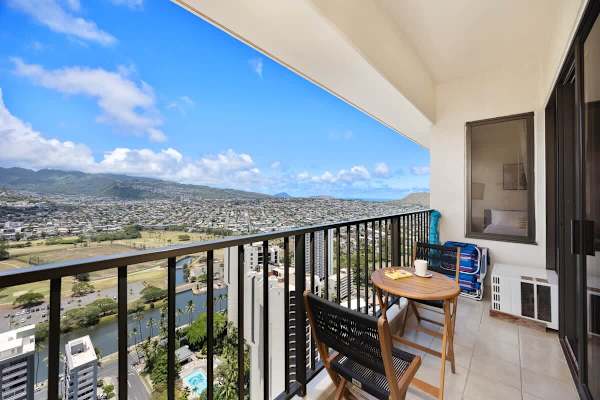 Balcony with great mountain views