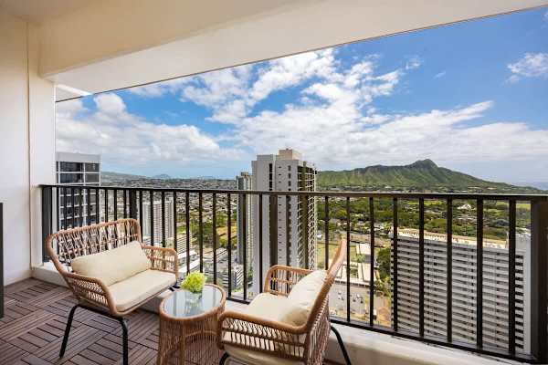 Great view of Diamond Head Mountain from your balcony