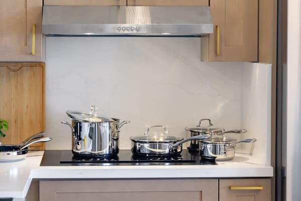 Full-equipped kitchen