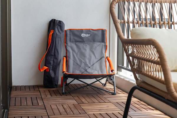We provide 2 beach chairs for the guests' use