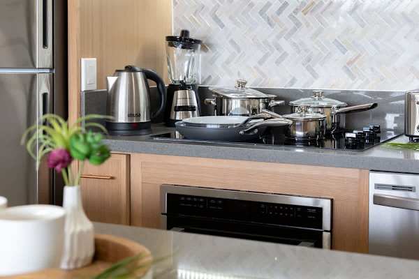 Pots and pans, and other kitchen appliances