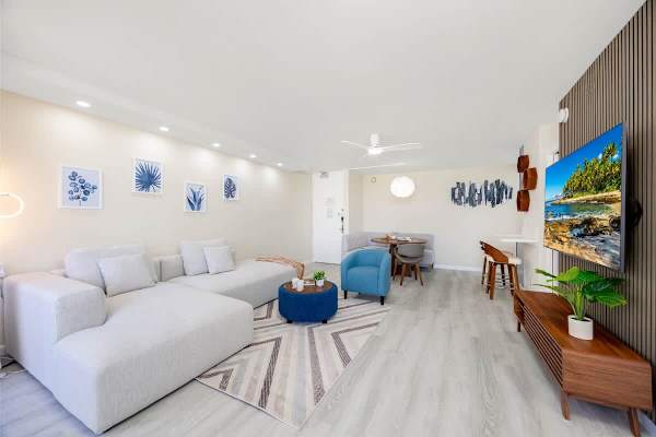Overview of the living room