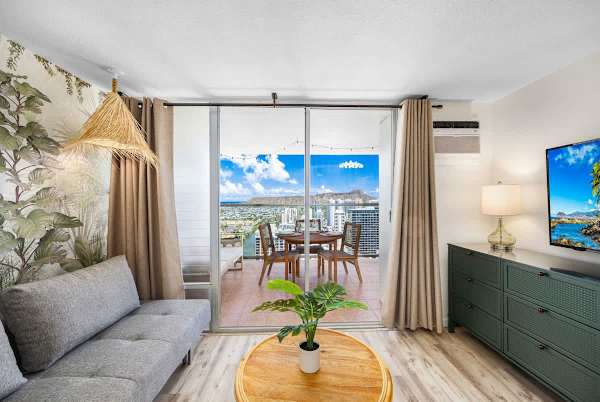 Enjoy the beautiful view of the iconic Diamond Head Mountain from your room!
