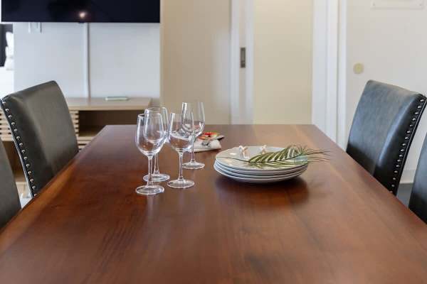 Decorative details in the dining area