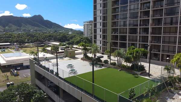 Recreation deck on the 6th floor
