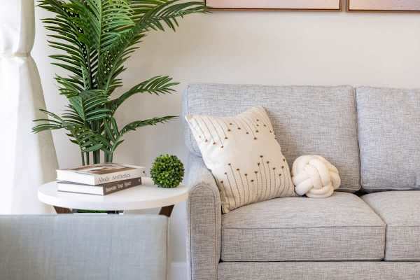 Decorative details in the living area