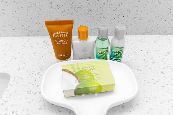 Startup amenities include soap, shampoo, conditioner, body wash, and lotion (not replenished)