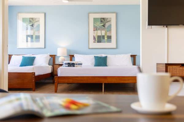 Settle into the cozy bedroom with a king-sized bed and a full bed, ensuring a comfortable and relaxing stay for everyone.