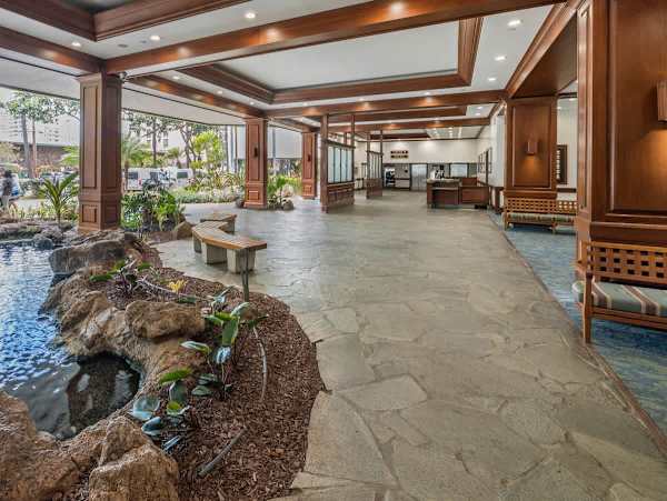 Waikiki Banyan lobby, open 24/7