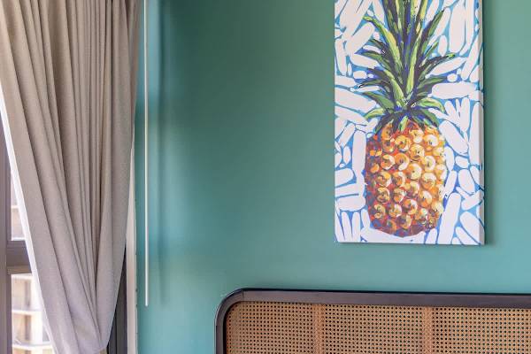 Bedroom decorative detail