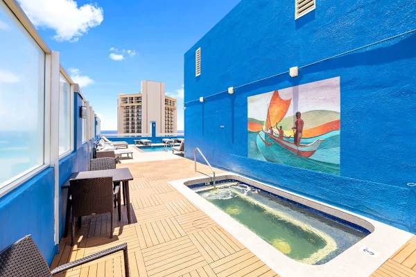 Hot tub on the rooftop