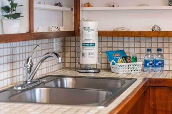 Your fully equipped kitchen has a double sink.