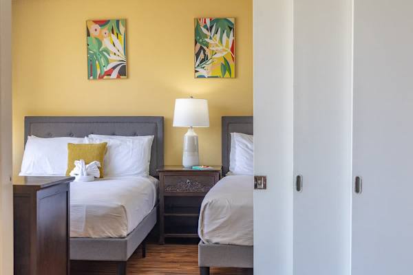 Bedroom details