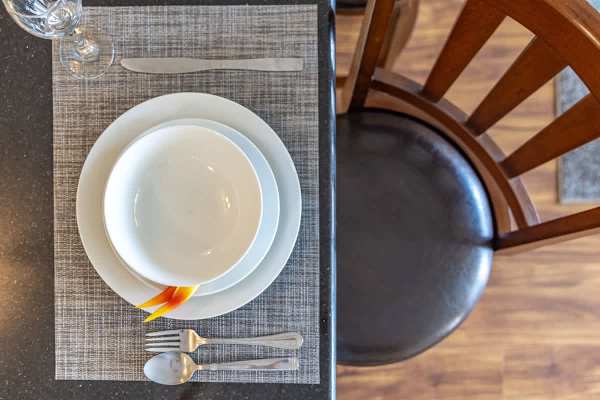 Dining details