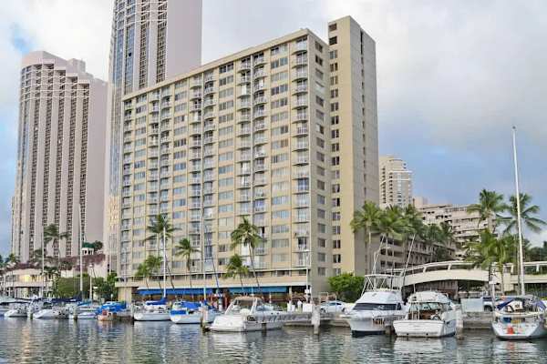 Ilikai Marina Building 
