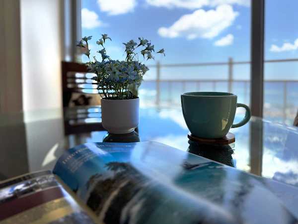 Enjoy coffee and slow mornings in the living room where the Marina view is best appreciated.