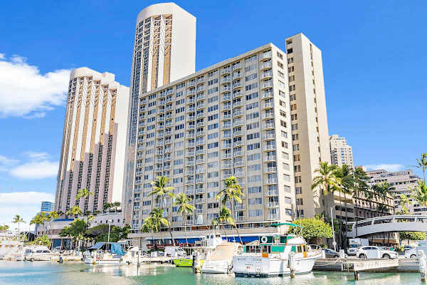 Ilikai Marina Building 
