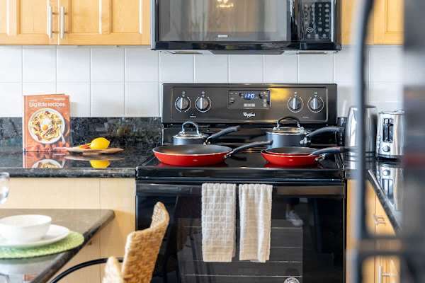 Fully-equipped kitchen