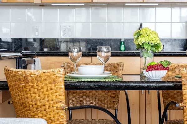 Decorative details