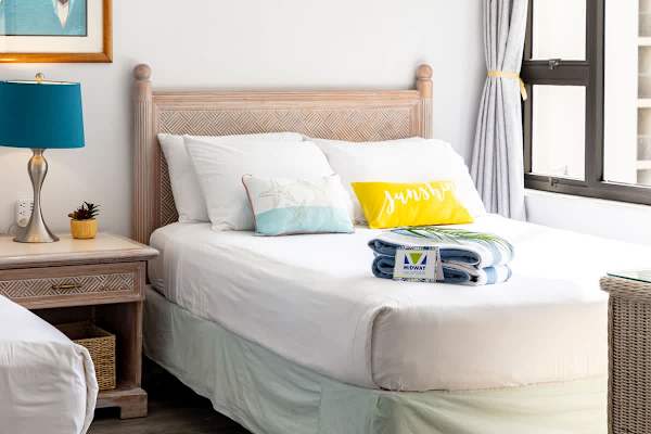 Bedroom details