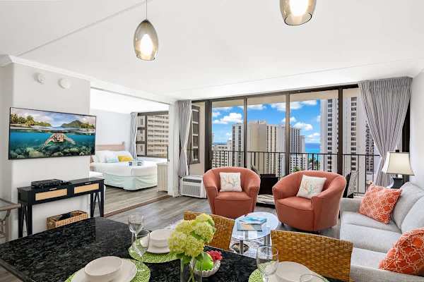 Beautiful 1 bedroom with great ocean views