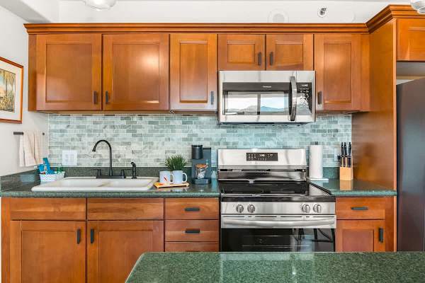 Cook your favorite meals in your fully equipped kitchen.