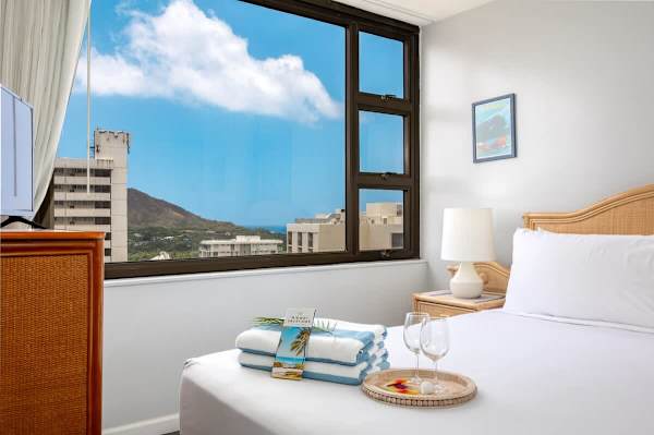 Wake up to stunning views of Diamond Head Mountain and the city from the comfort of your cozy bedroom, offering a serene start to your day.