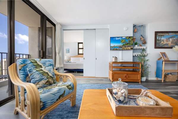 Enjoy flexible living with a clever sliding door, offering privacy for the bedroom while maintaining an open and inviting feel in the main living area.