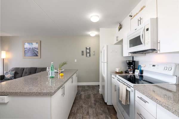 Fully-equipped kitchen