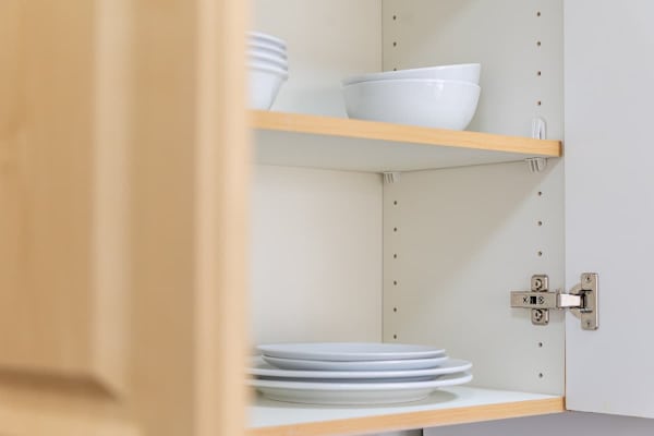 Plates and bowls in the cabinet