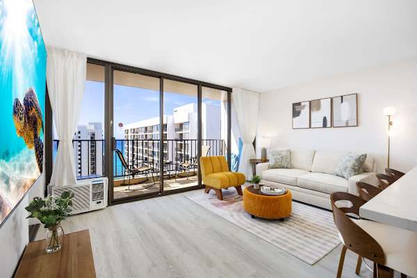 From morning coffee on the terrace to movie nights on your 65" smart TV, enjoy a space designed for ultimate relaxation!