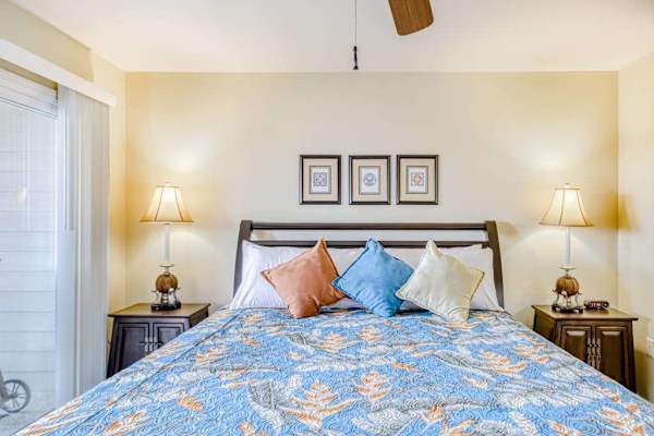 Bright king bedroom with private lanai access