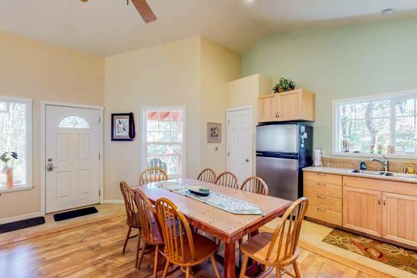 Sunny Dining Area For Family Meals