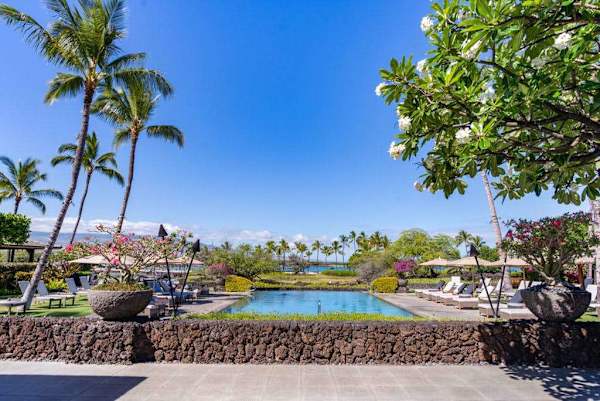 Resort-style pool with ocean views